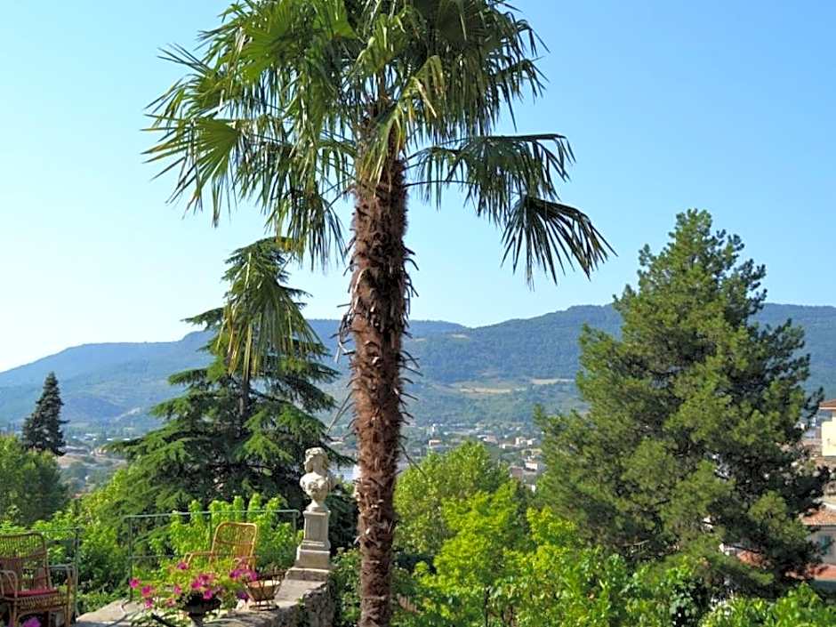 La Maison Jaffran, suite en ville