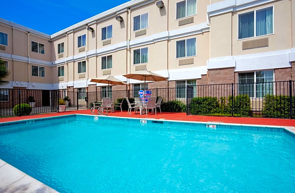 Holiday Inn Express Hotel & Suites Livermore