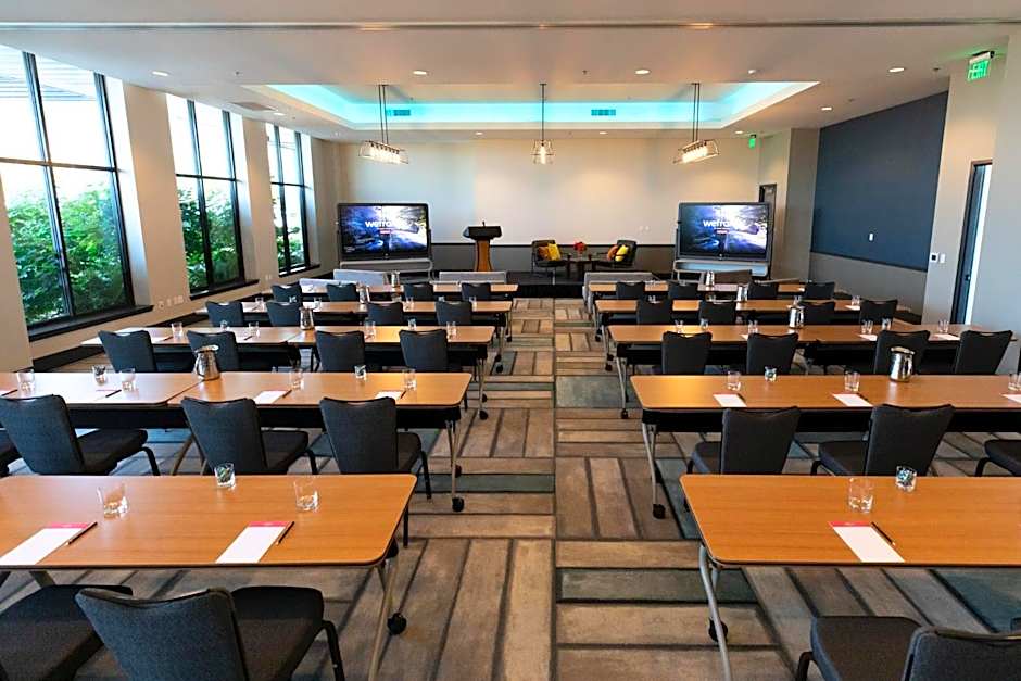 Hotel Indigo Everett - Waterfront Place By IHG