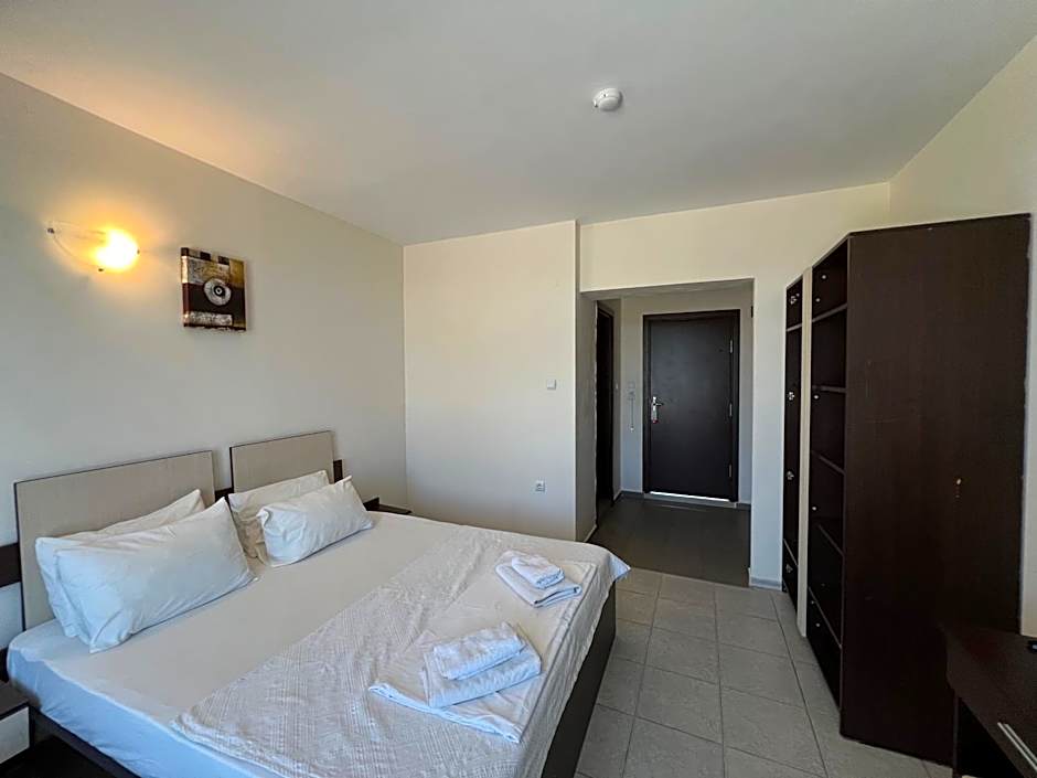 Persani Hotel