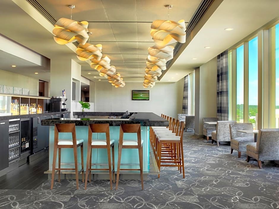 DoubleTree by Hilton Hotel Cedar Rapids Convention Complex