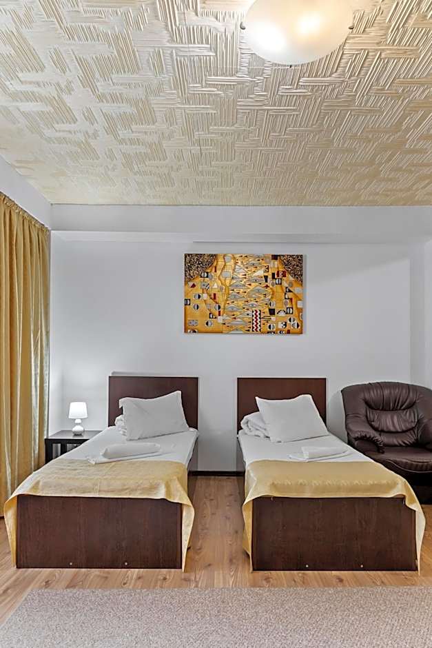 Hotel Charter Otopeni