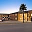 Super 8 by Wyndham Universal City