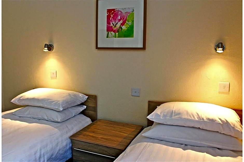 Central Hotel Golders Green