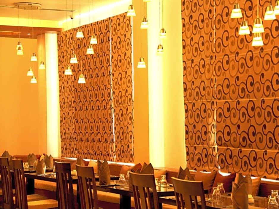 Eastern Palace Hotel