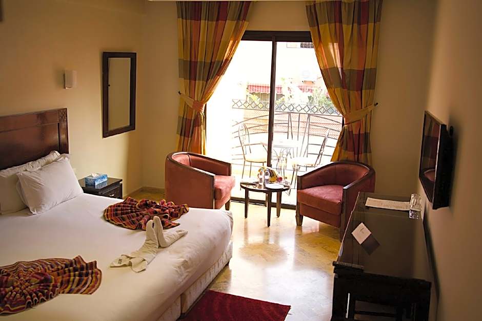 Hote les trois palmiers