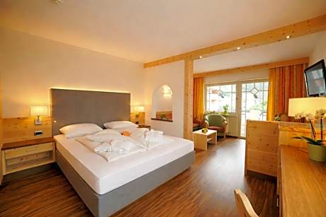 Comfort Double Room with Garden View
