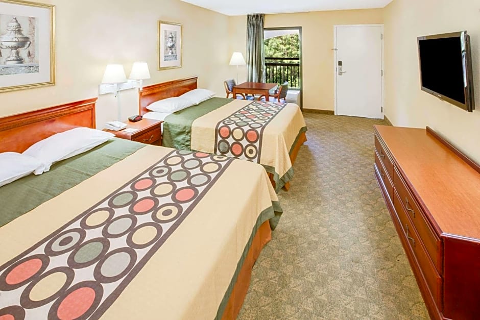 Super 8 by Wyndham Diberville Biloxi Area