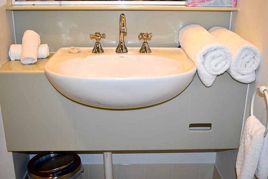 Comfort Resort Waters Edge