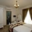 Alya Mou Butik Hotel