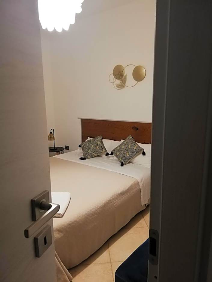 215 addaura luxury room