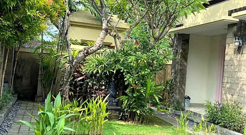 Ayu Love and Harmony Guest House