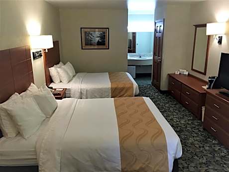Queen Room with Two Queen Beds - Non-Smoking