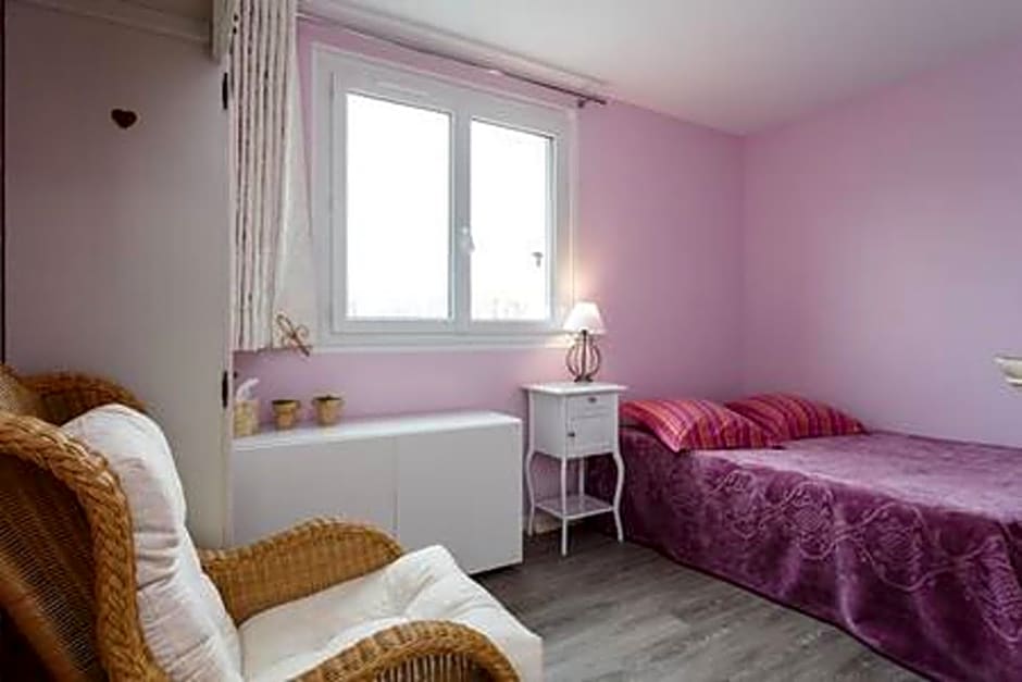 REFAIT A NEUF Appartement proche de Paris