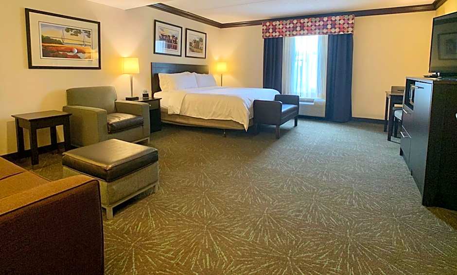 Holiday Inn Express Hotel & Suites Charleston-Ashley Phosphate By IHG