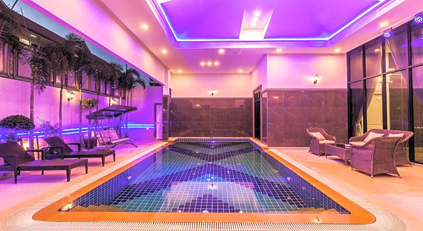 Top Pool Villa Pattaya