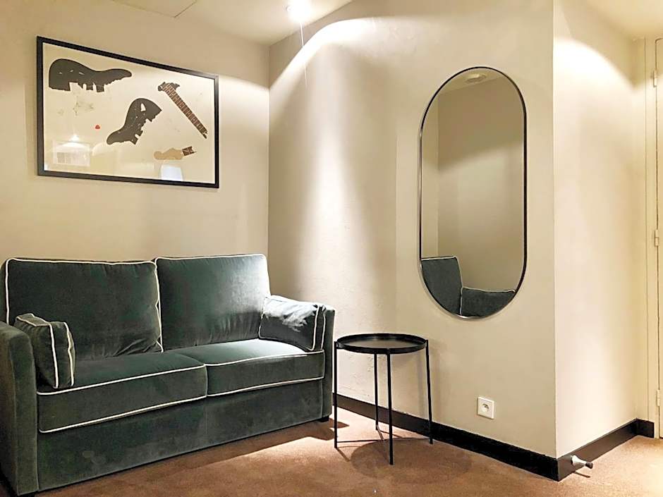 Holiday Inn Paris Palais de lElysee, an IHG Hotel By IHG