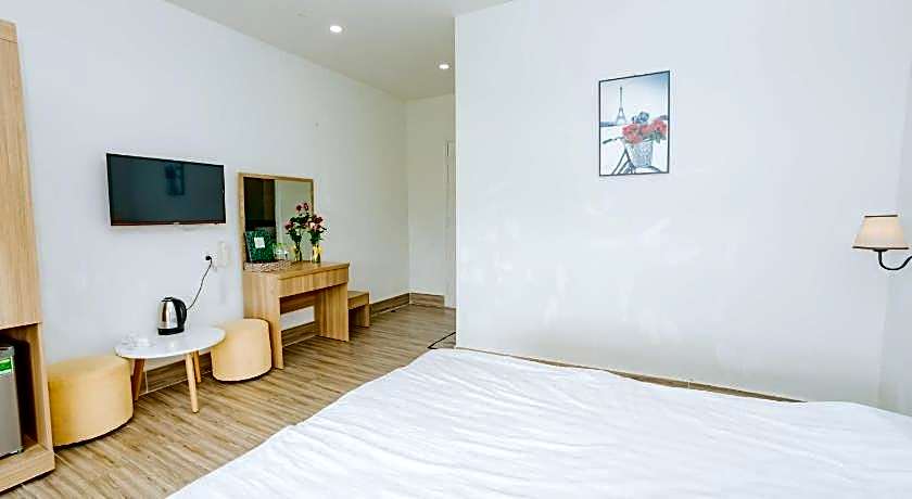 Lacami Dalat Hotel