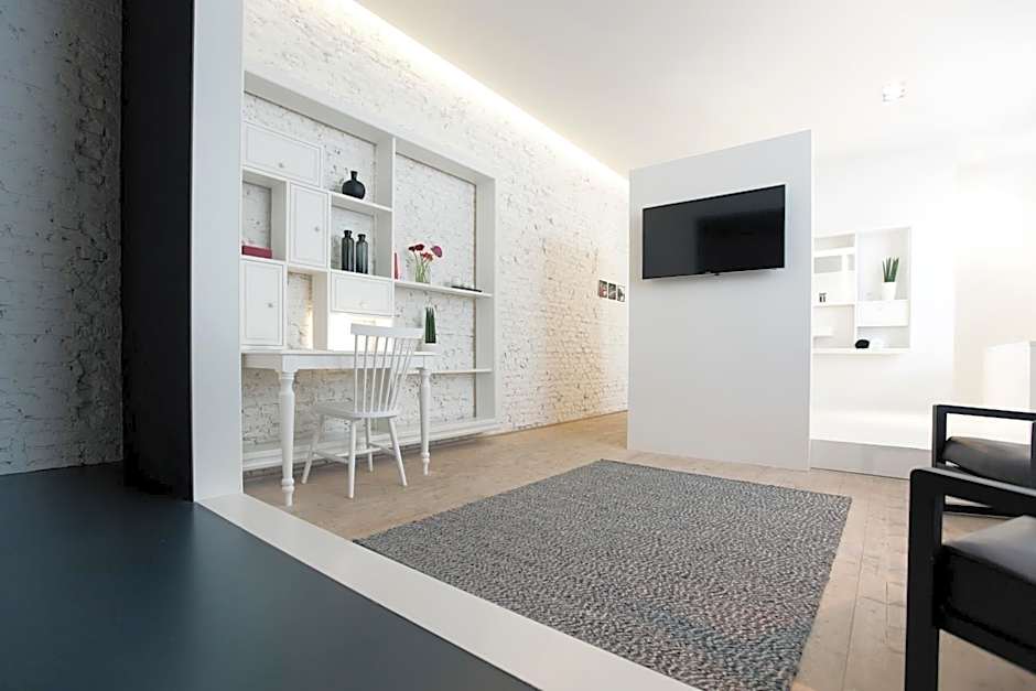 Maison Nationale City Flats & Suites