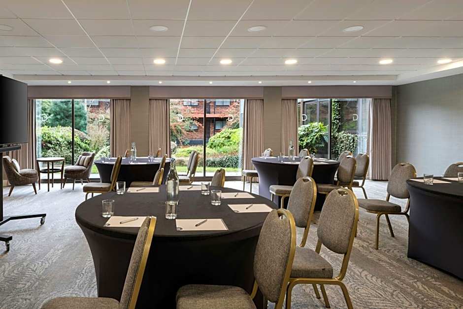 Delta Hotels by Marriott Manchester Airport