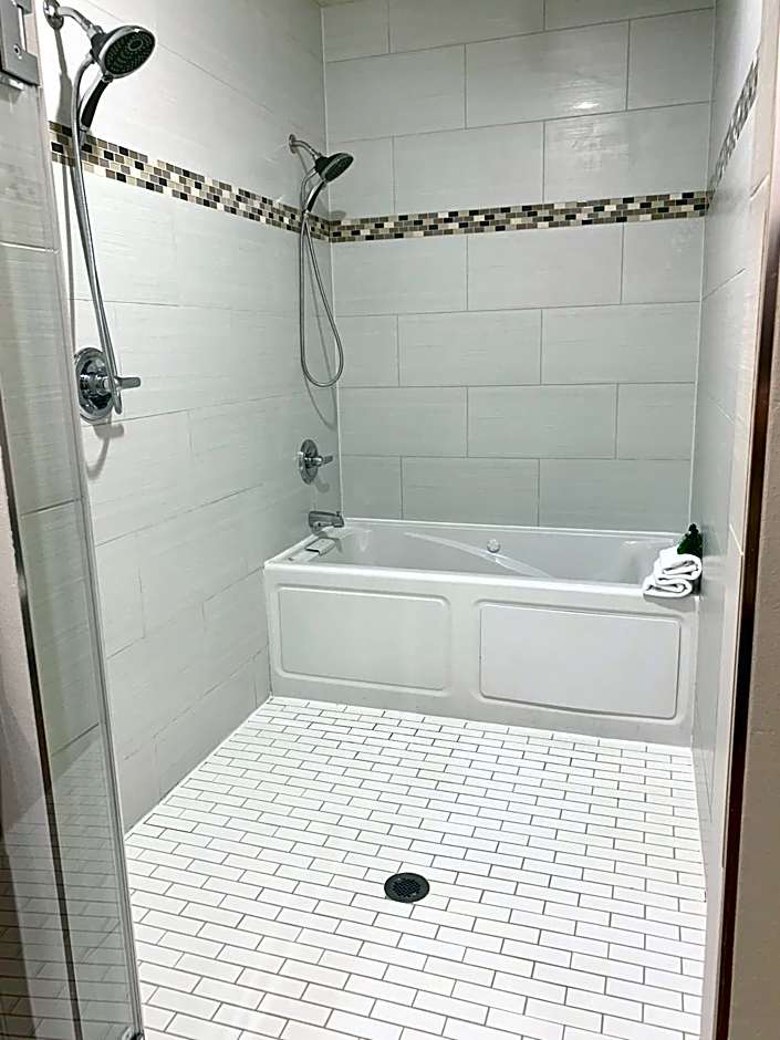 Redac Gateway Hotel Torrance