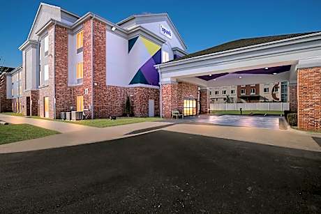 Spark by Hilton Catoosa Tulsa