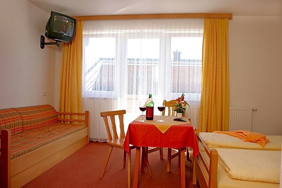 Jugend- und Familienhotel Venedigerhof