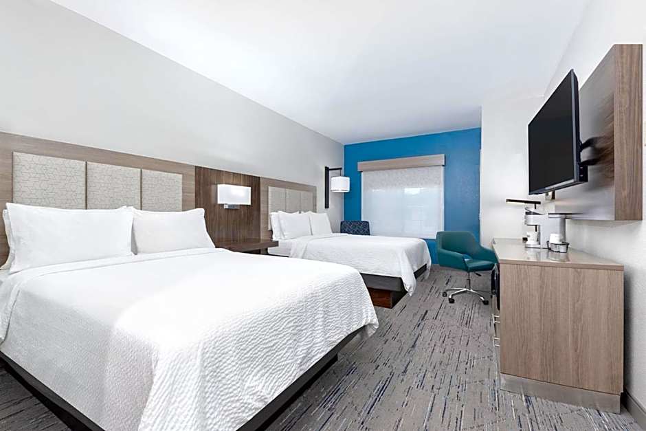 Holiday Inn Express and Suites Granbury By IHG