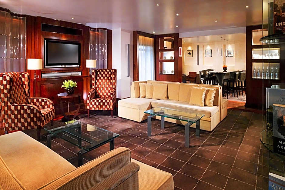 Sheraton Skyline Hotel London Heathrow