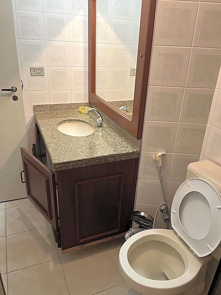 RIVIERA: M6 PRAÇA DAS ARTES 24 Duplex, Perto da Praia, Vista para as Piscinas, 3Dorms+Sala Íntima, 2½Banh, 2Gar, Ar+Ventiladores, Wi-Fi, Tela de Proteção, Varanda com Churrasqueira Ecológica, até 8-9Hóspedes