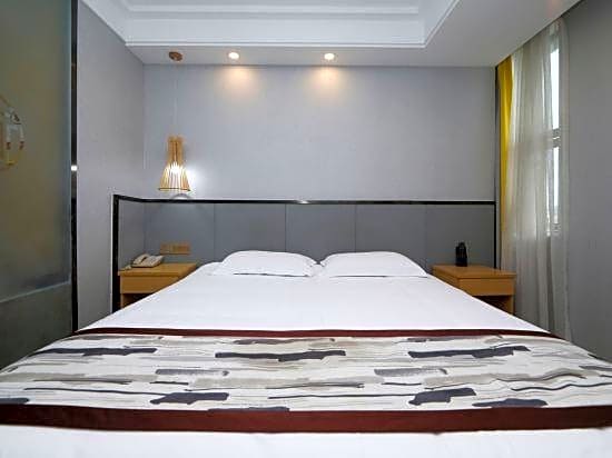 Yuansu Boutique Hotel