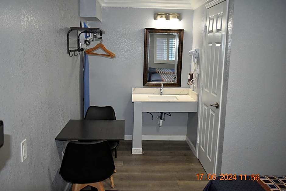 Sea Garden Motel