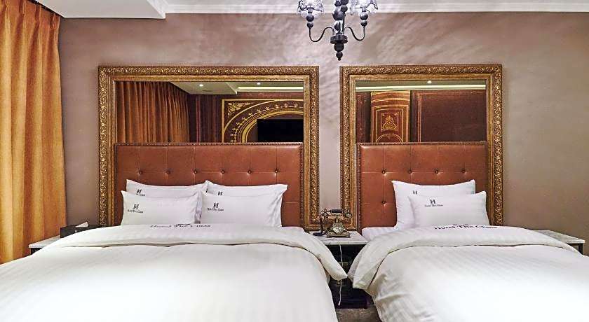 Hotel The Class