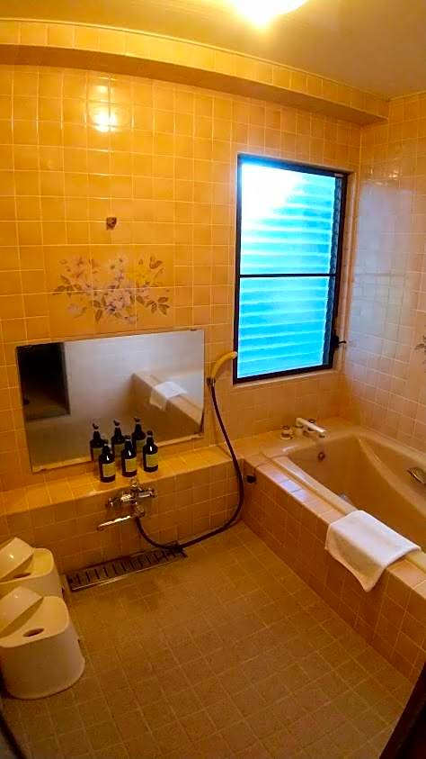 FUTO HOUSE -Ippon no Enpitsu-