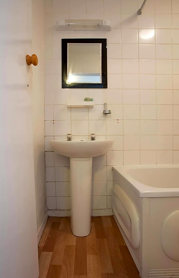 OYO Knowesgate Inn, Northumberland National Park