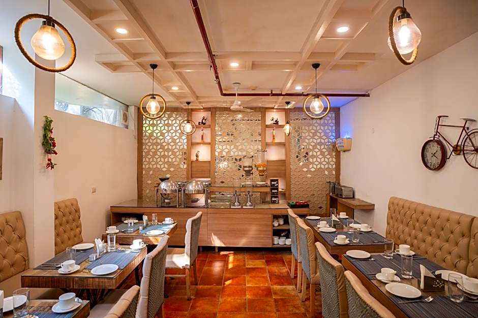 Ahuja Residency-DLF Phase II