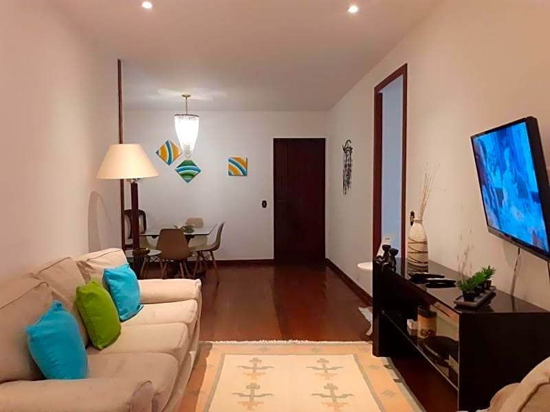 MS145. Excelente apartamento em andar alto no Arpoador!