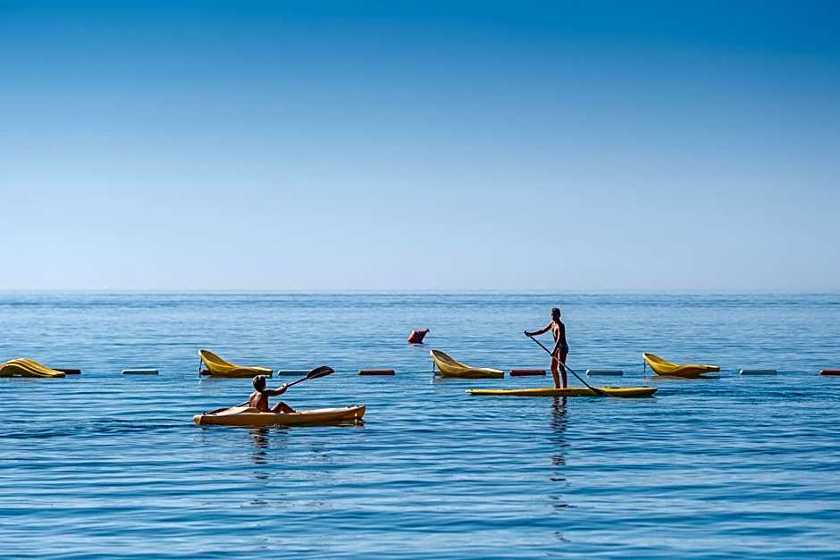 Poseidon The Beach Hotel