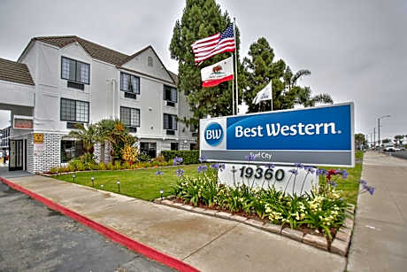 Best Western Surf City