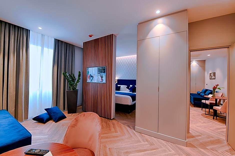 Duomo Hotel & Apartments