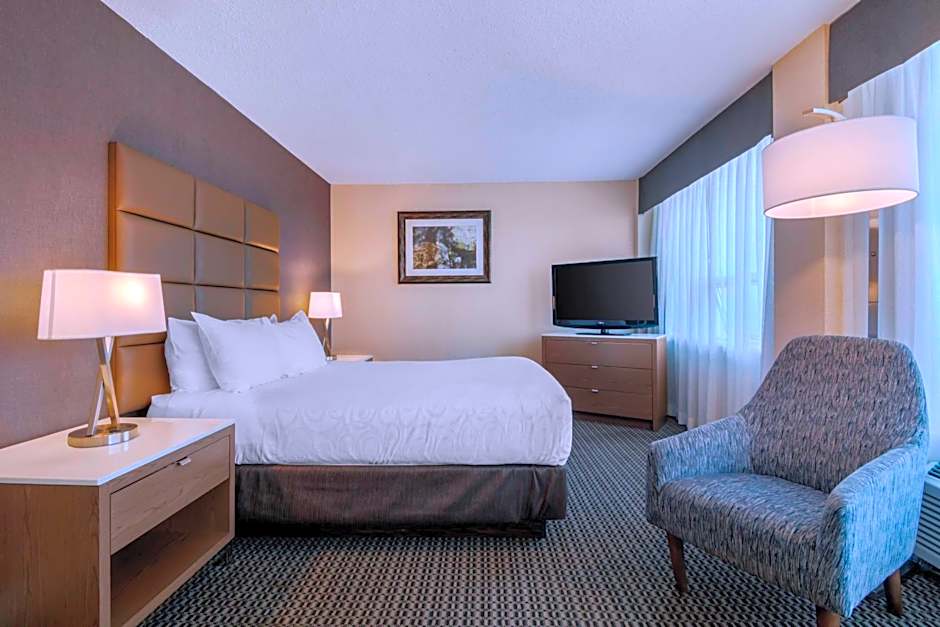 Best Western Premier Chateau Granville Hotel & Suites & Conference Centre