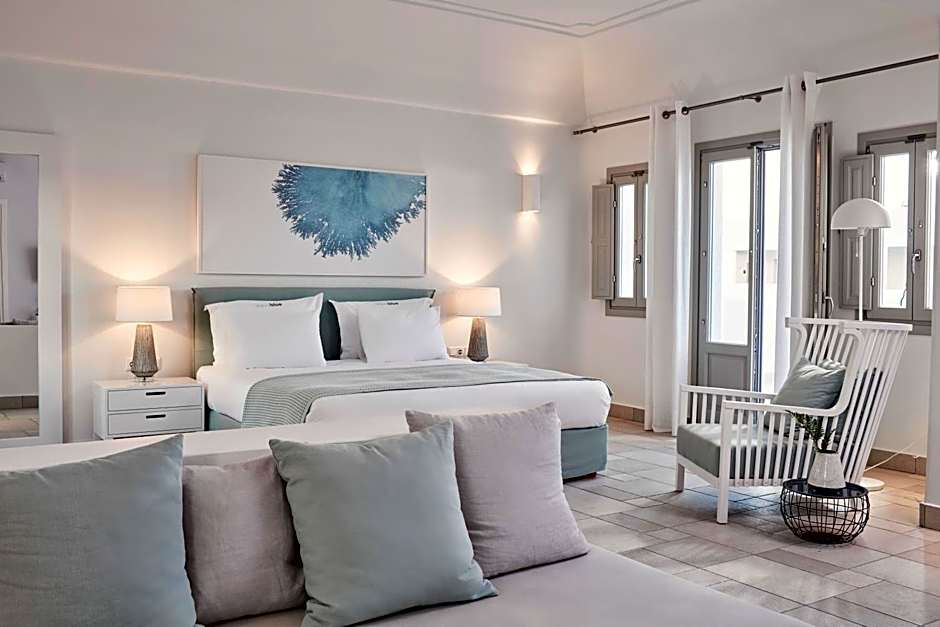 Aqua Blue Beach Hotel