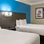 La Quinta Inn & Suites by Wyndham Madison American Center