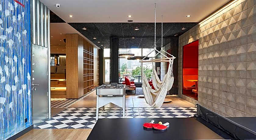 ibis Barcelona Pza Glories 22