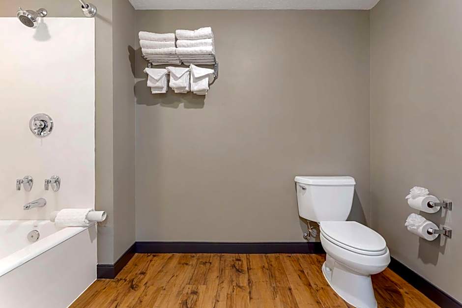 Best Western Plus Grant Creek Inn