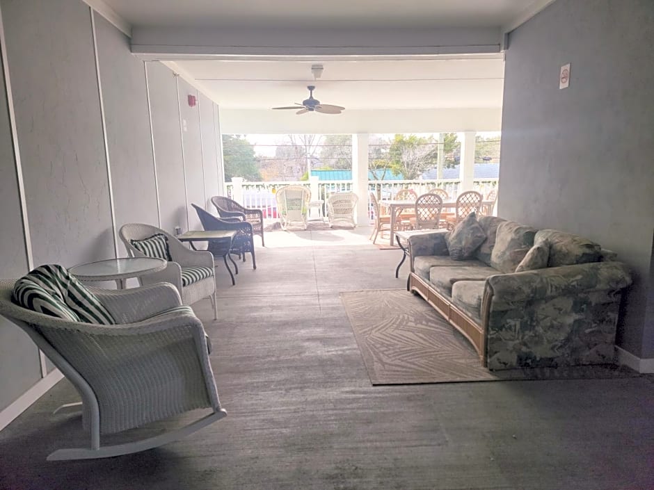 Beaufort Harbour Suites and Lodges