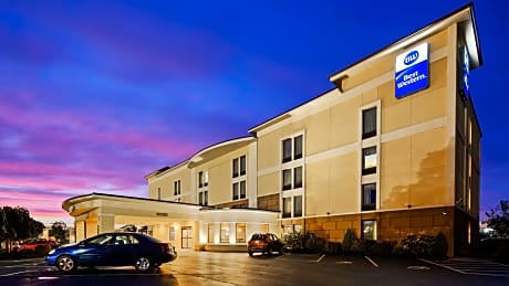 Best Western Inn Buffalo Airport