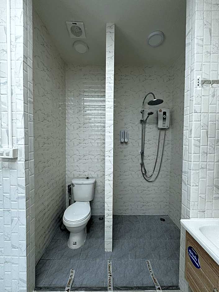 First Villa Life Hostel