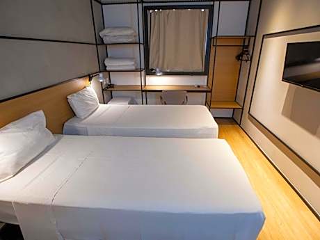 Classic Twin Room