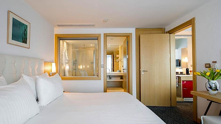 Foto 1 von 6 von 1 King Bed Suite, Smoking